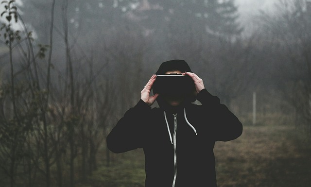VR gets real feeling by appealing to the five senses